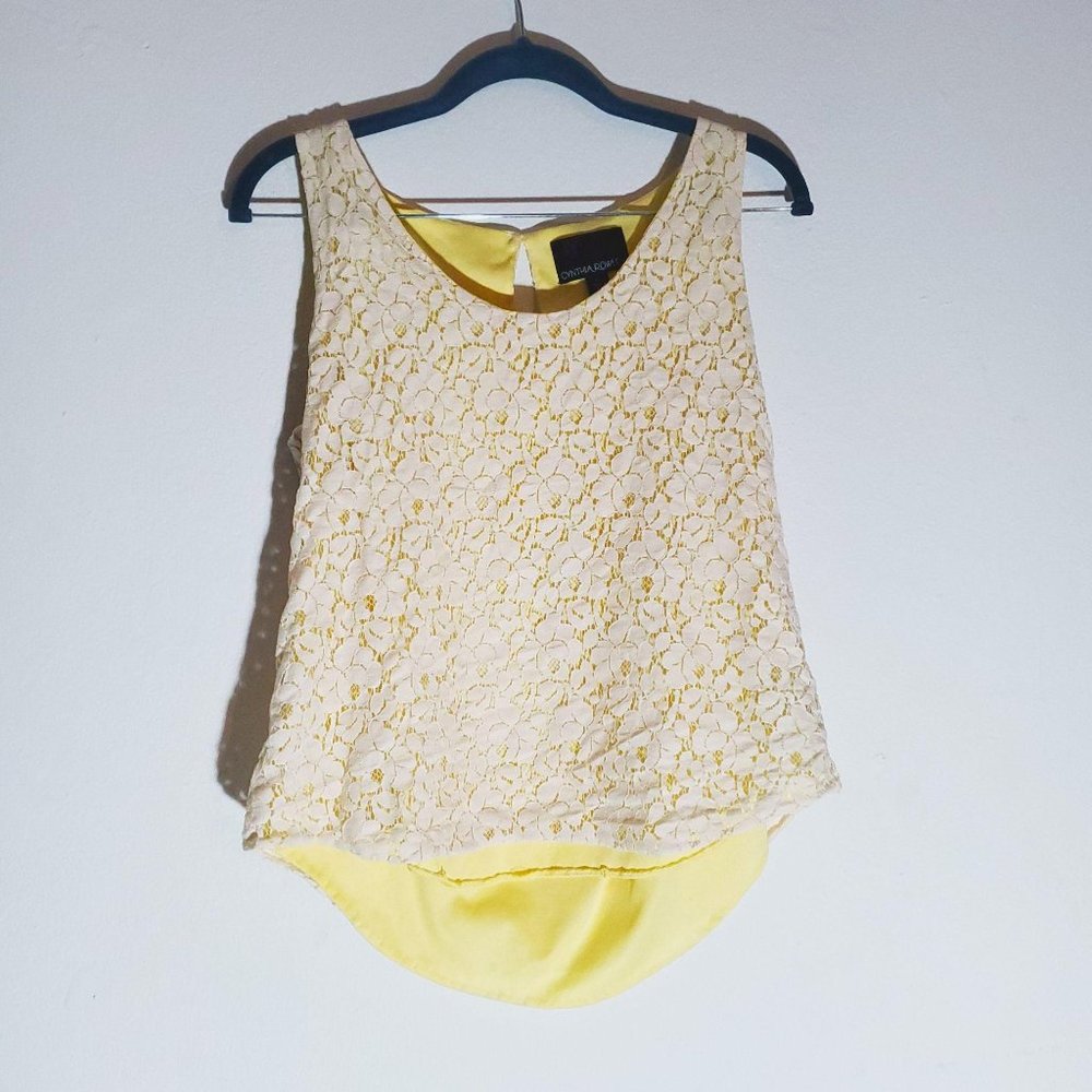 Cynthia Rowley Floral Yellow off White Top M